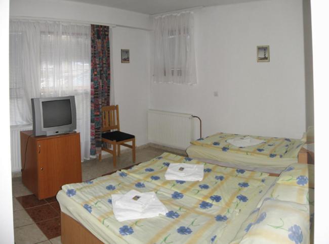 Nadix Panzio Bed and Breakfast Debrecen Camera foto